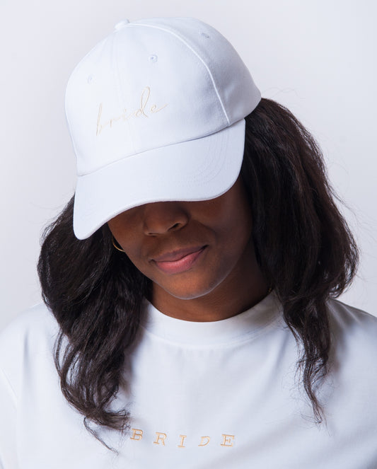 BRIDE EMBROIDERED CAP IN WHITE